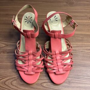 Isaac Mizrahi Coral Strappy cork wedge Sandals size 8.5 colorful pink